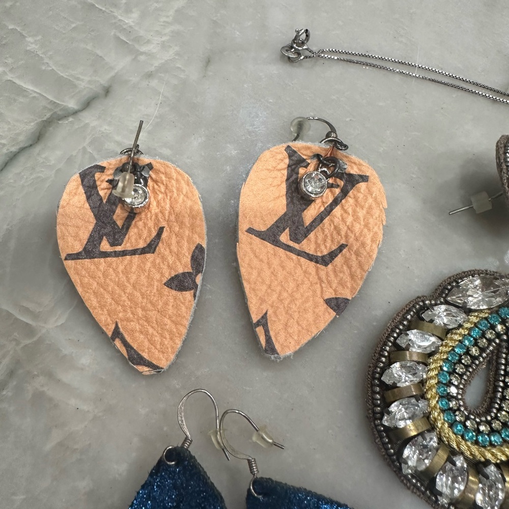 Assorted Statement Earring Grab Bag - image 5